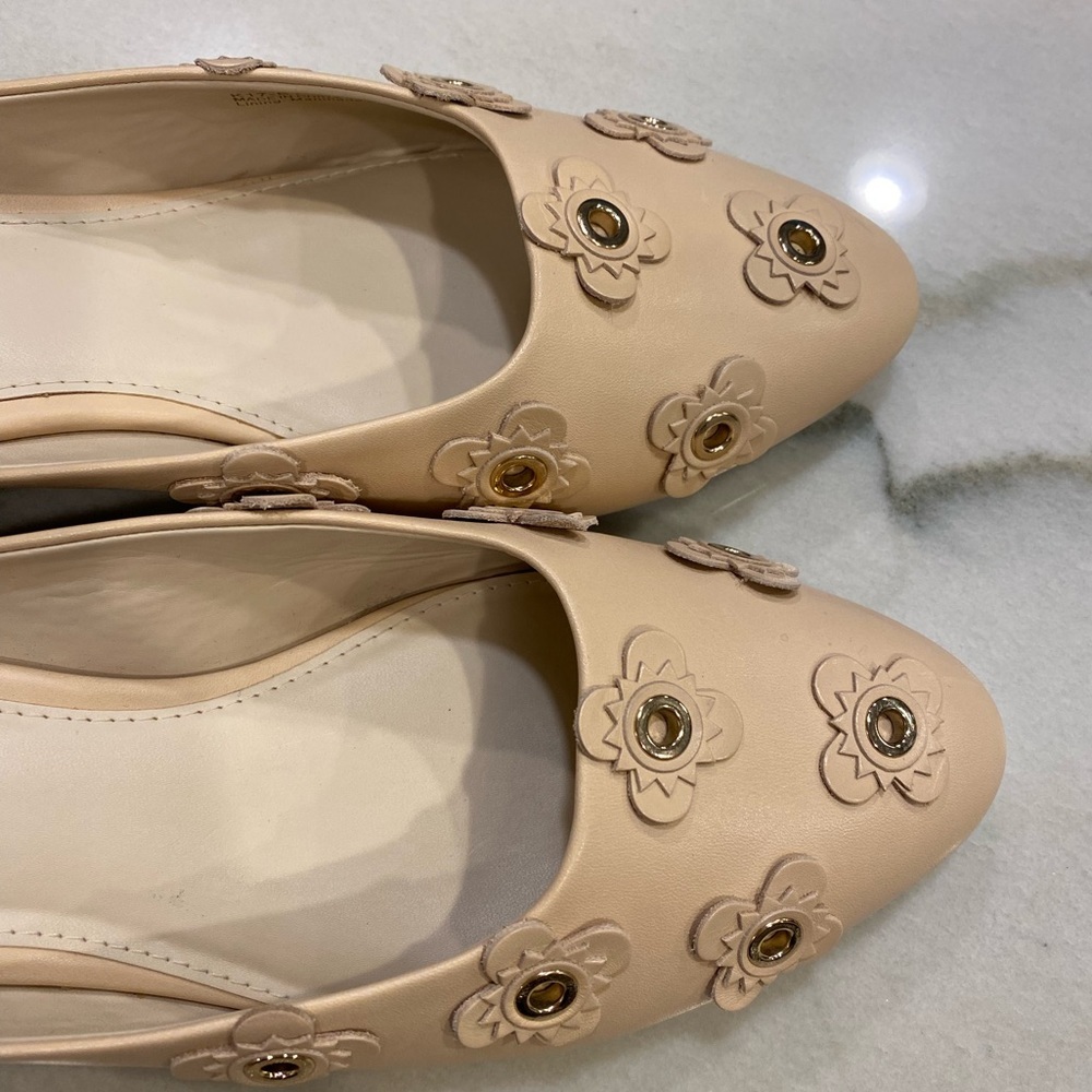 Cole Haan Mules Size 9 Beige Floral Embellished Mules - Picture 3 of 13